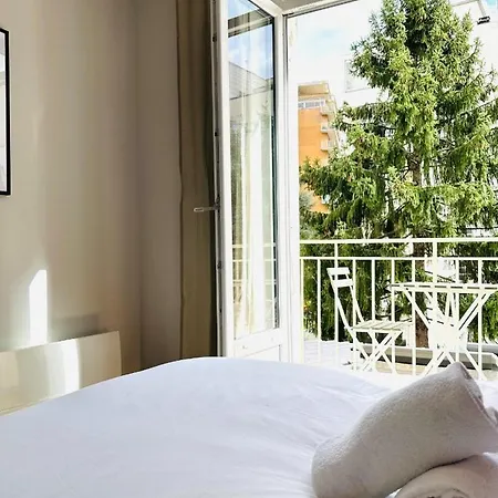 Lallure Chic Apartment Grenoble