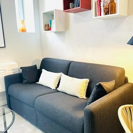 Lallure Chic Apartment Grenoble